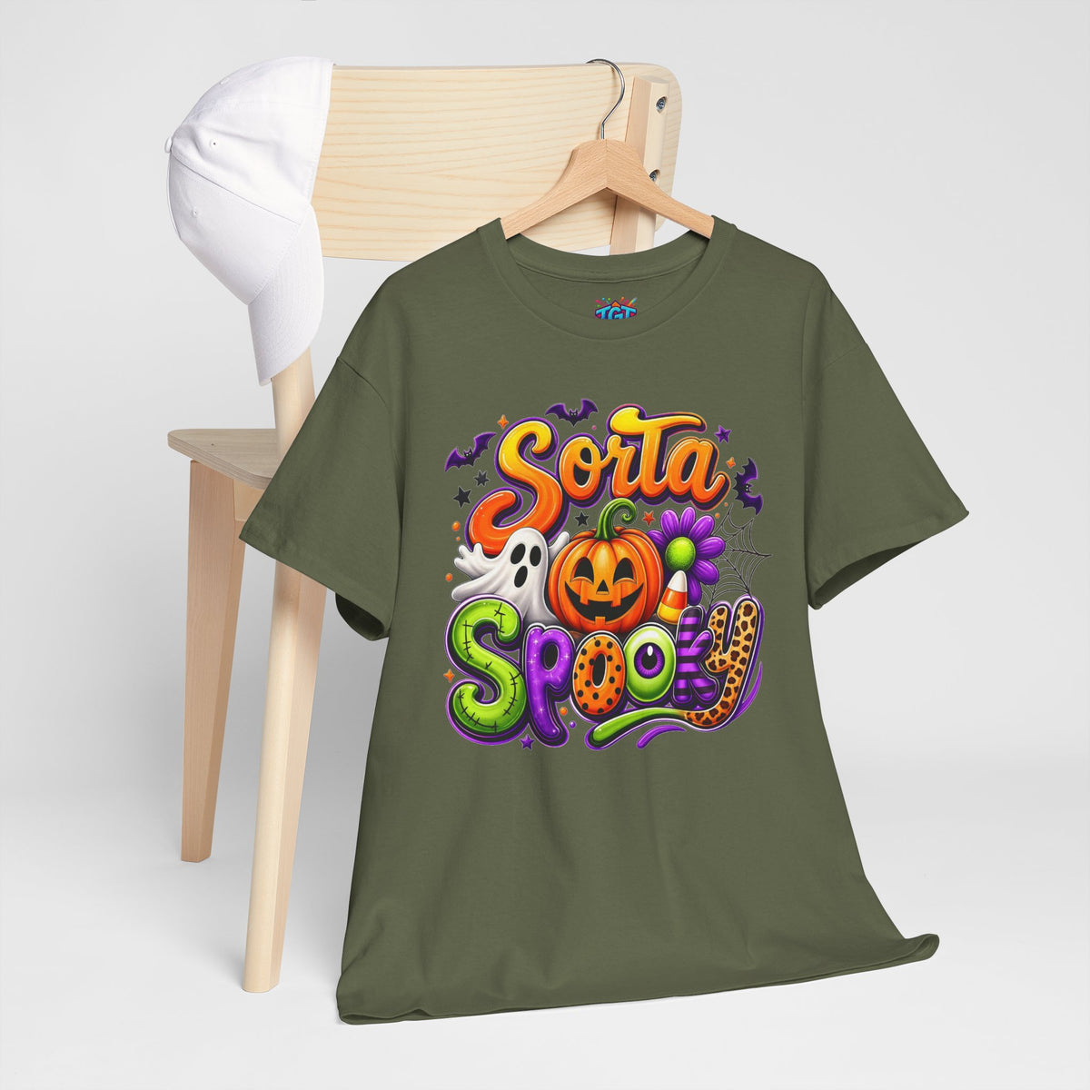 Sorta Spooky Halloween Design T-Shirt | Pumpkin Ghosts Bats